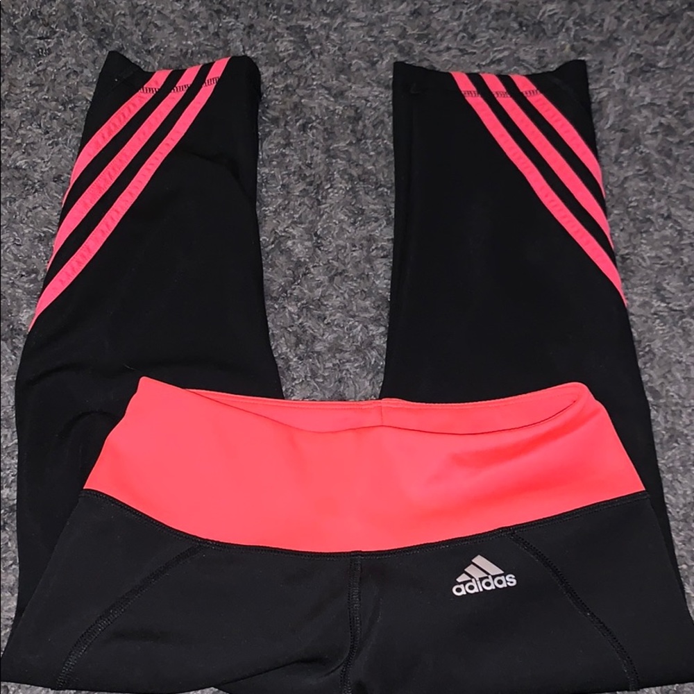 Adidas pink detailed leggings